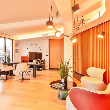 Apartment Exclusive Multi Purpose Space With Large Terrace